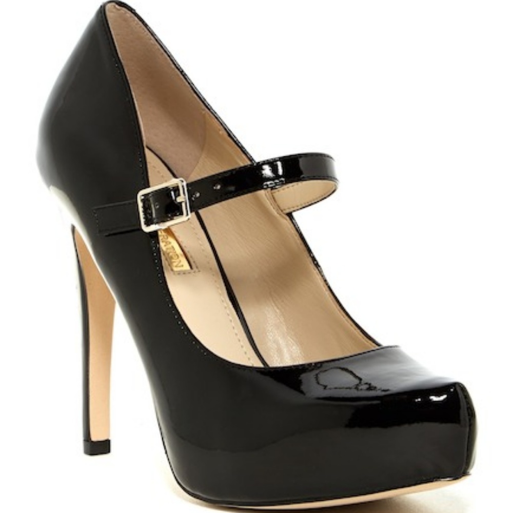 {6.5} BCBGeneration Pageant Strap Pump NWOT